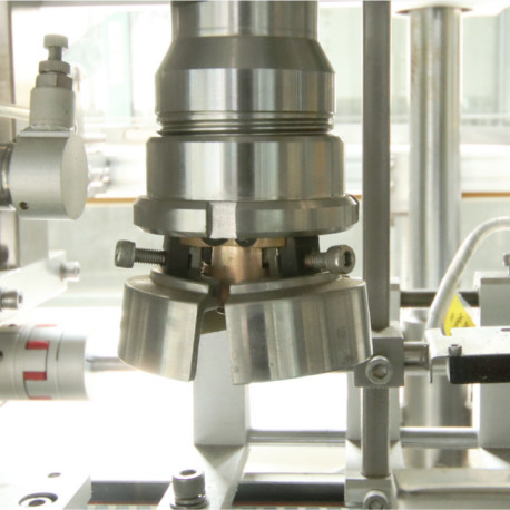 Máquina automática de tapação de cabeças duplas FXG-2E 2500BPH