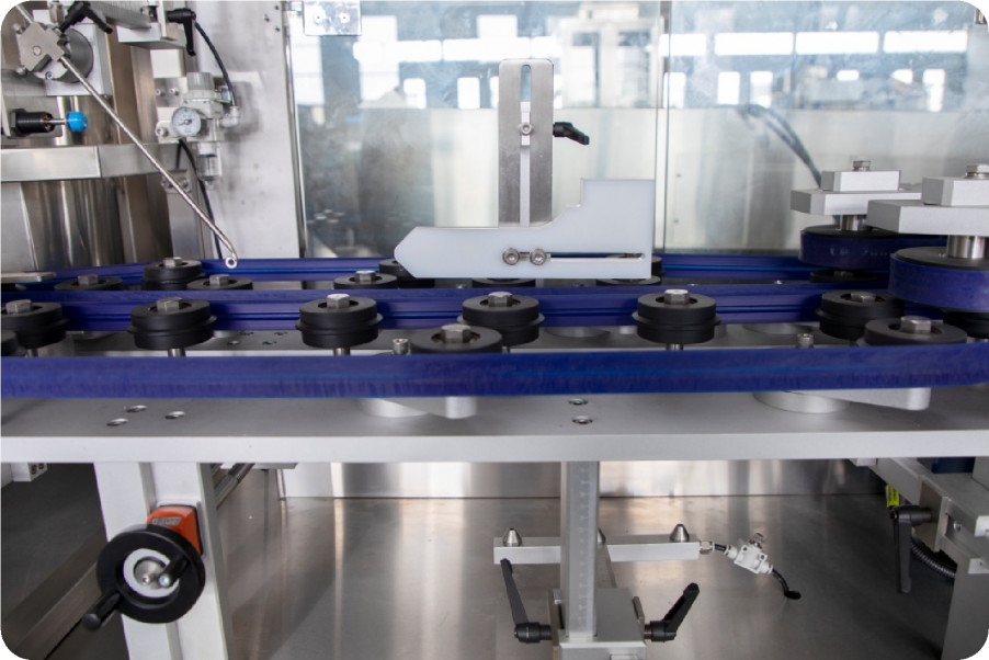 Máquina Robótica de Desencadeamento de Garrafas LP-200E Interruptor Rápido de Tamanho de Garrafa 50-1000ml